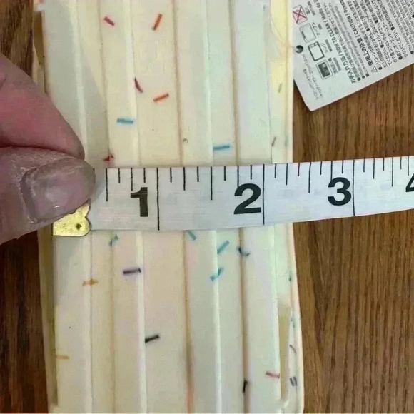 NWT, 3 Piece Silicon Pan Set, Baking, Loaf, Cupcake & Round Cake Pan, Sprinkle - Picture 6 of 15